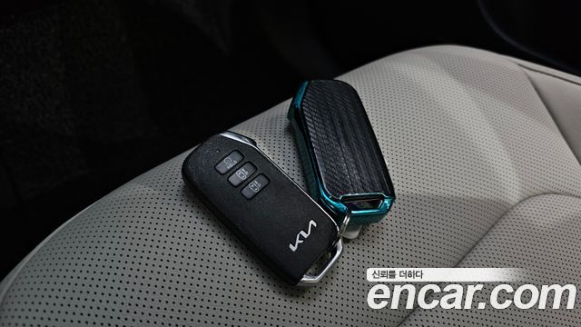 Kia Niro Signature 2022 — фото 17