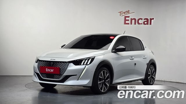 Peugeot e-208 (II) GT