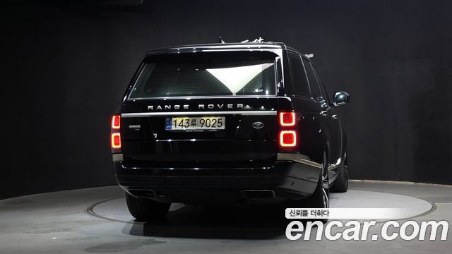 Land Rover Range Rover (IV) 5.0 SC Range Rover Fifty 2021 — фото 4