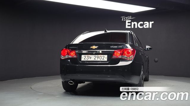 Chevrolet Cruze 1.8 LTZ+ The Perfect Black 2012 — фото 4