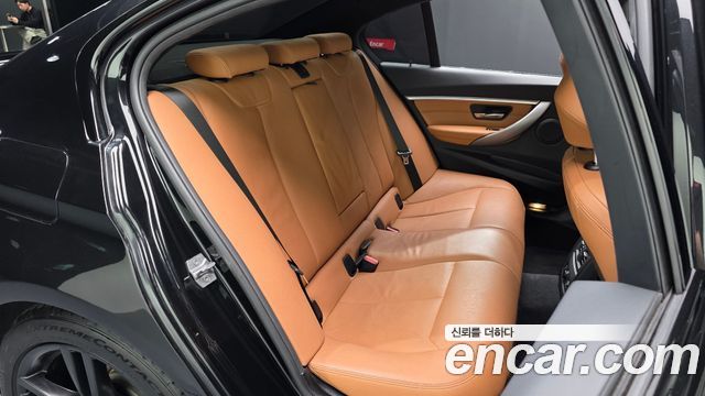 BMW 3 Series (F30) 330i M Sport Shadow 2017 — фото 11