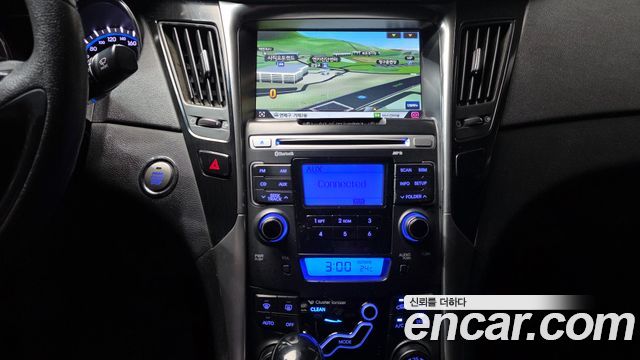 Hyundai Sonata (YF) CVVL Premier 2012 — фото 14