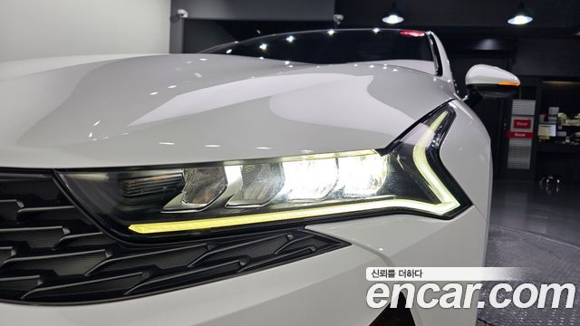 Kia K5 (III) 2.0 Prestige 2021 — фото 22