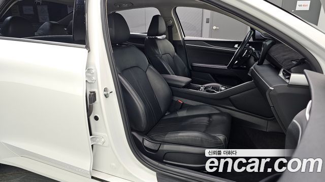 Kia K5 (III) 2.0 Prestige 2021 — фото 26