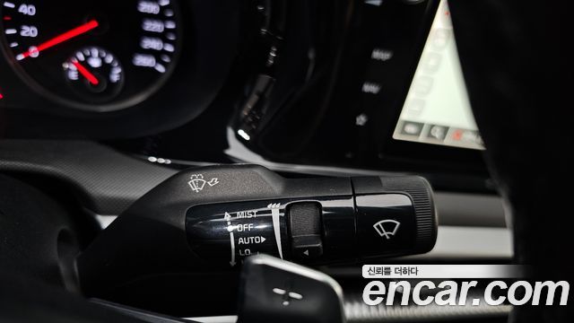 Kia K5 (III) 2.0 Prestige 2021 — фото 28