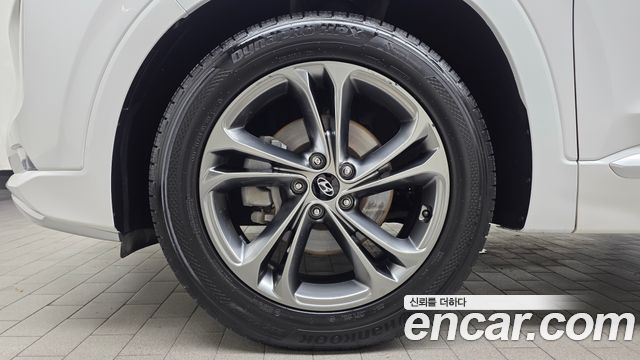 Hyundai Santa Fe (TM) Diesel 2,0 4WD Inspiration 2020 — фото 5