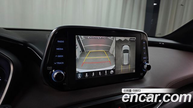 Hyundai Santa Fe (TM) Diesel 2,0 4WD Inspiration 2020 — фото 15