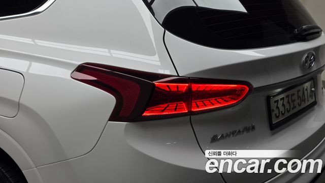 Hyundai Santa Fe (TM) Diesel 2,0 4WD Inspiration 2020 — фото 23