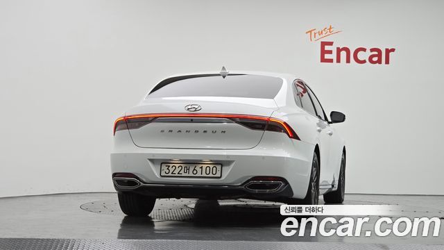 Hyundai Grandeur (IG) 2.5 Premium 2022 — фото 4