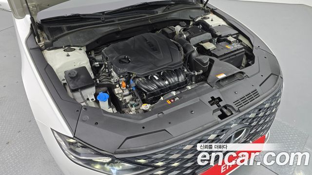 Hyundai Grandeur (IG) 2.5 Premium 2022 — фото 6