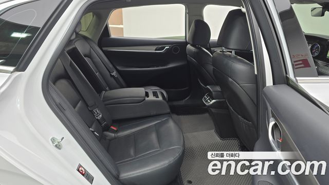 Hyundai Grandeur (IG) 2.5 Premium 2022 — фото 12
