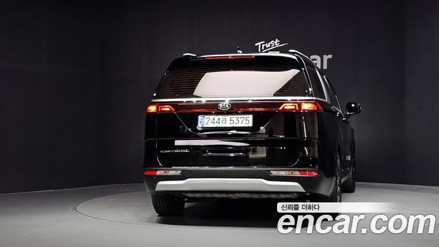 Kia Carnival (IV) Diesel 9-Seater Prestige 2021 — фото 4