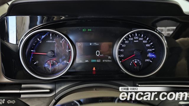 Kia Carnival (IV) Diesel 9-Seater Prestige 2021 — фото 8