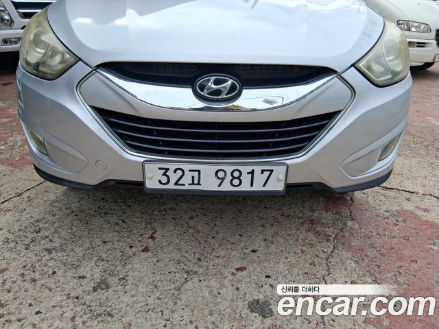 Hyundai Tucson ix Diesel 4WD X20 Style 2012 — фото 4