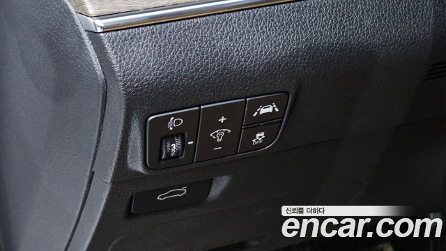 Kia K5 (III) 2.0 Noblesse 2023 — фото 14