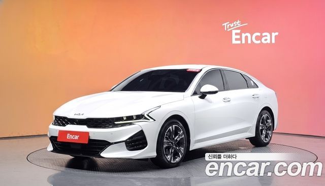 Kia K5 (III) 2.0 Noblesse