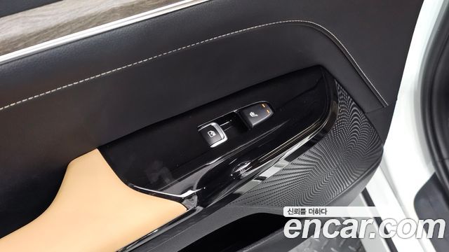 Kia K5 (III) 2.0 Noblesse 2023 — фото 27
