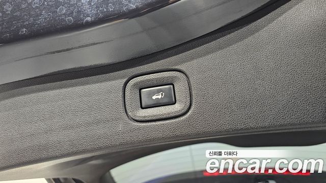 Renault Korea QM6 2.0 LPe Premiere 2WD 2021 — фото 20