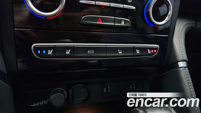 Renault Korea QM6 2.0 LPe Premiere 2WD 2021 — фото 31