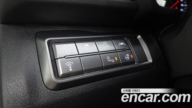 KG Mobility (SsangYong) Very New Tivoli Gasoline 1.5 2WD V3 2022 — фото 27