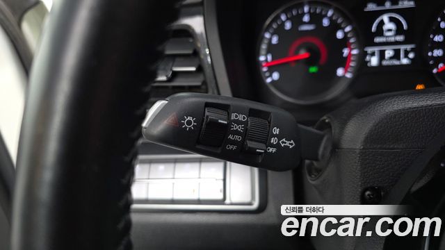 KG Mobility (SsangYong) Very New Tivoli Gasoline 1.5 2WD V3 2022 — фото 29