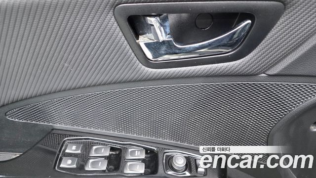 KG Mobility (SsangYong) Very New Tivoli Gasoline 1.5 2WD V3 2022 — фото 30