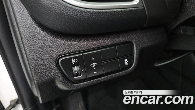 Kia Seltos Gasoline 2.0 2WD Prestige 2023 — фото 18