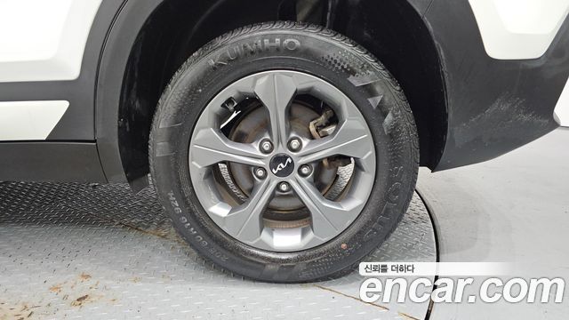 Kia Seltos Gasoline 2.0 2WD Prestige 2023 — фото 21