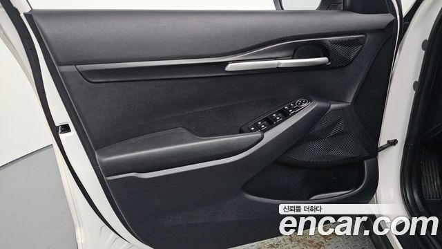 Kia Seltos Gasoline 2.0 2WD Prestige 2023 — фото 24