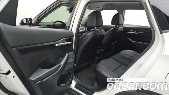 Kia Seltos Gasoline 2.0 2WD Prestige 2023 — фото 26
