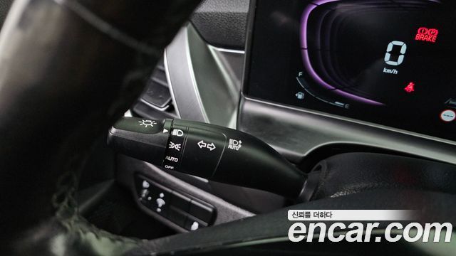 Kia Seltos Gasoline 2.0 2WD Prestige 2023 — фото 28