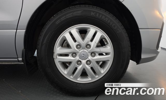 Hyundai Grand Starex Van 3-Seater Smart 2021 — фото 21