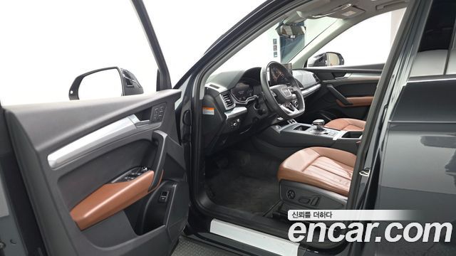 Audi Q5 (FY) 45 TFSI Quattro 2023 — фото 10