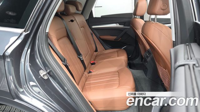 Audi Q5 (FY) 45 TFSI Quattro 2023 — фото 12