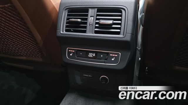 Audi Q5 (FY) 45 TFSI Quattro 2023 — фото 19