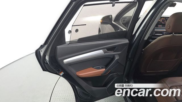 Audi Q5 (FY) 45 TFSI Quattro 2023 — фото 25