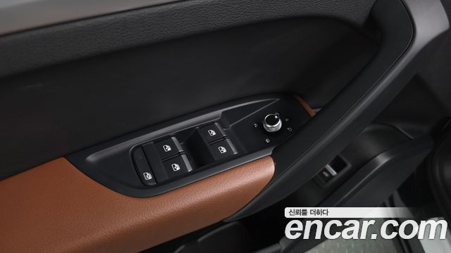 Audi Q5 (FY) 45 TFSI Quattro 2023 — фото 38