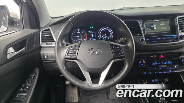 Hyundai Tucson Diesel 2.0 2WD Modern 2018 — фото 13