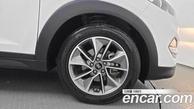 Hyundai Tucson Diesel 2.0 2WD Modern 2018 — фото 21