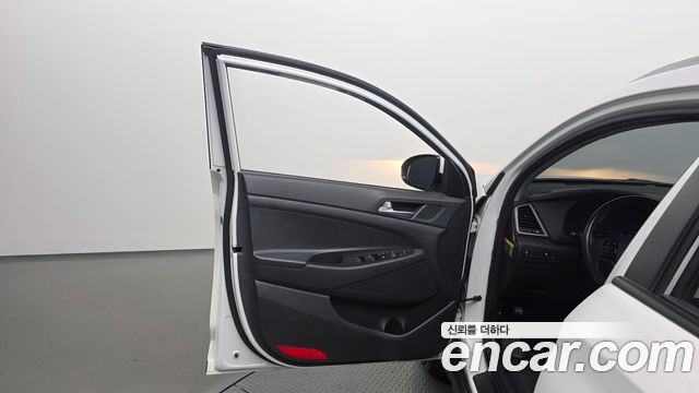 Hyundai Tucson Diesel 2.0 2WD Modern 2018 — фото 24
