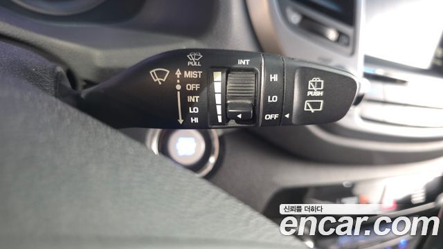 Hyundai Tucson Diesel 2.0 2WD Modern 2018 — фото 30