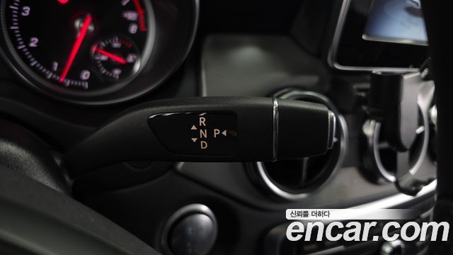 Mercedes-Benz GLA-Class (X156) GLA220 2019 — фото 9