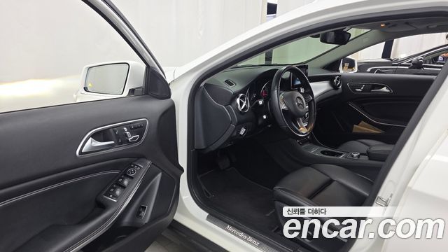 Mercedes-Benz GLA-Class (X156) GLA220 2019 — фото 10