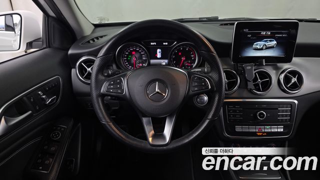 Mercedes-Benz GLA-Class (X156) GLA220 2019 — фото 13