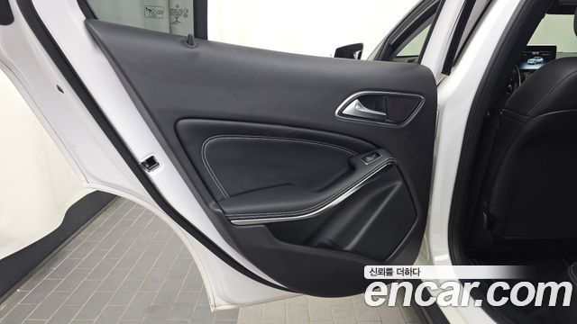 Mercedes-Benz GLA-Class (X156) GLA220 2019 — фото 25