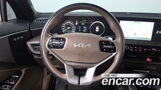Kia K8 2.5 Gasoline 2WD Noblesse 2024 — фото 14