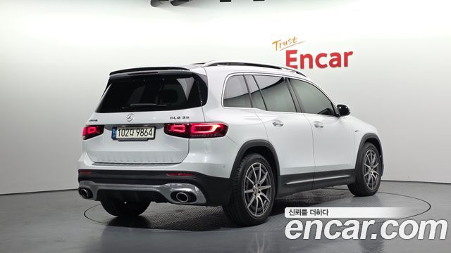 Mercedes-Benz GLB-Class (X247) AMG GLB35 4MATIC 2021 — фото 2