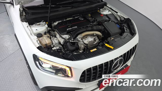 Mercedes-Benz GLB-Class (X247) AMG GLB35 4MATIC 2021 — фото 6