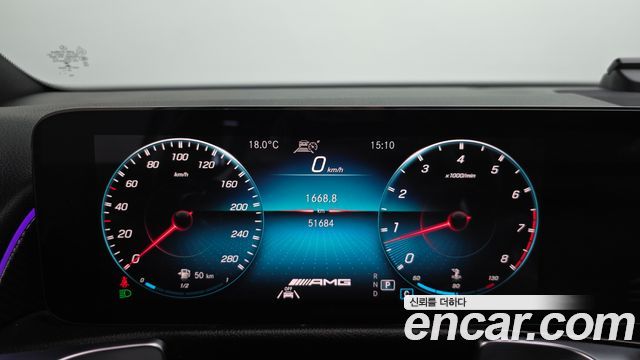 Mercedes-Benz GLB-Class (X247) AMG GLB35 4MATIC 2021 — фото 8