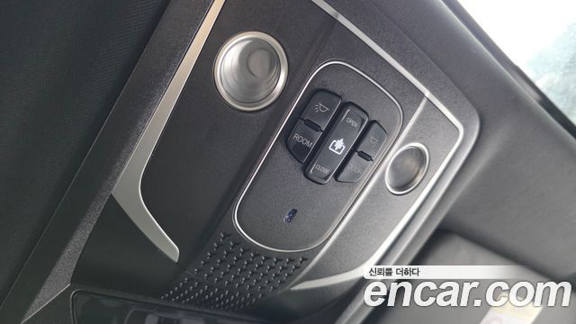 KG Mobility (SsangYong) Rexton Sports Khan Diesel 2.2 4WD Noblesse 2022 — фото 16